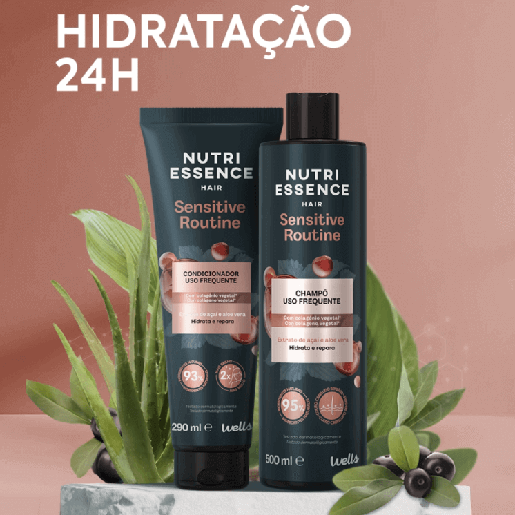 Dois produtos Nutri Essence lado a lado, sobre um fundo rosa, com folhas e frutos saindo de trás do produto. Hidratação 24 horas escrito acima.